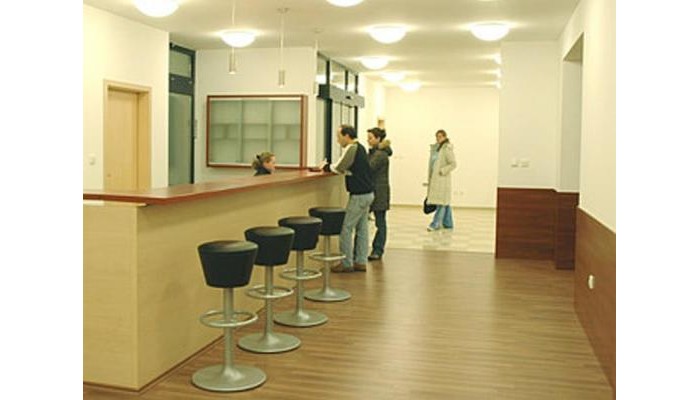 Color Hotel poza 3