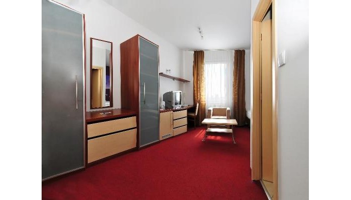 Color Hotel poza 9