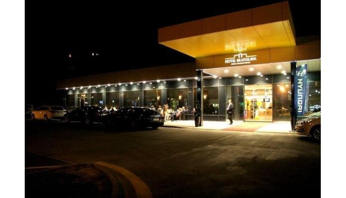 Hotel Bratislava poza 1