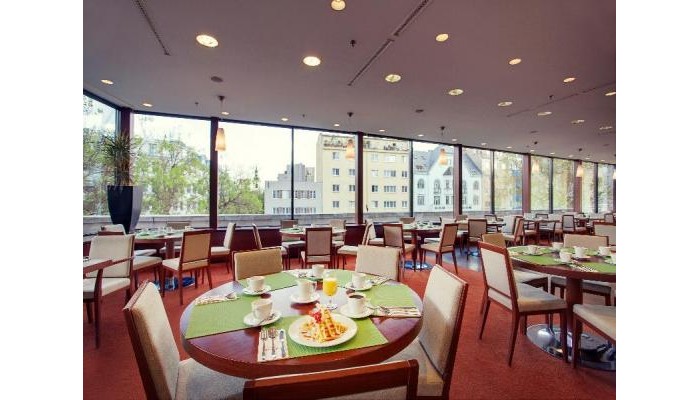 Hotel Crowne Plaza Bratislava poza 9
