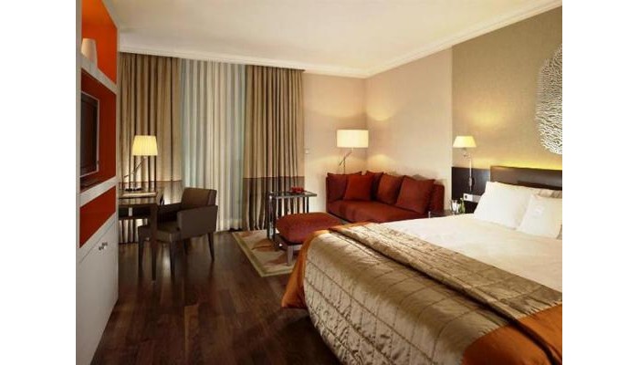 Hotel Sheraton Bratislava poza 1