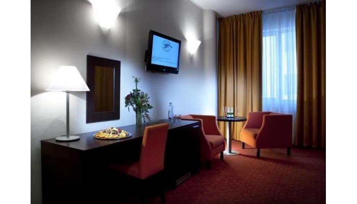 Hotel Tatra Bratislava poza 1