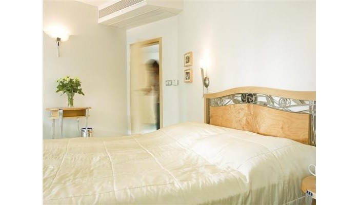 Set Hotel Bratislava poza 4